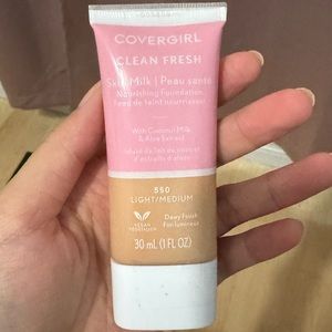 Covergirl clean fresh skin milk